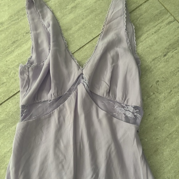 Wild fable maxi dress zips in the back lace detail on front - Picture 2 of 4